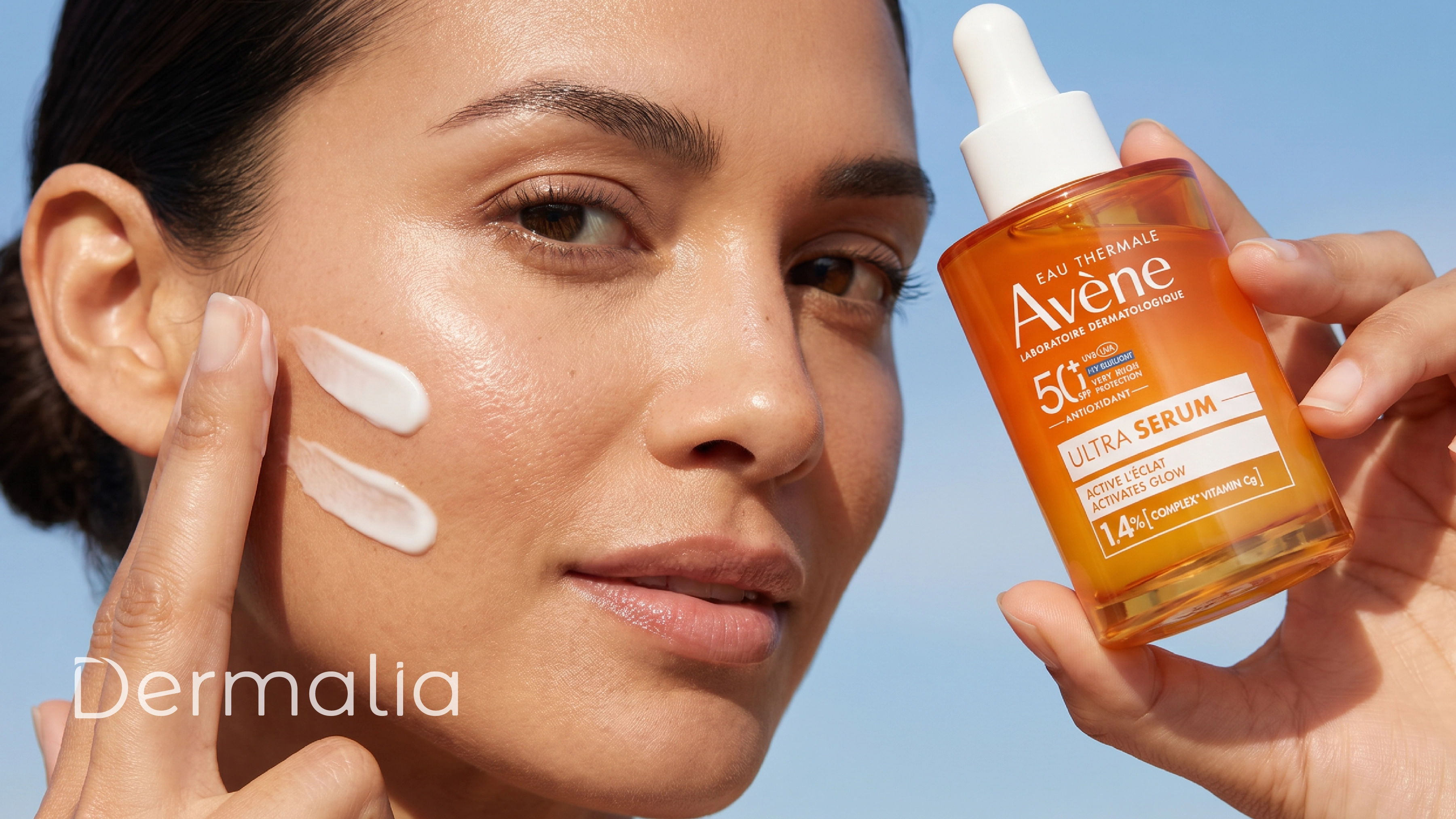 Protector solar facial de amplio espectro aplicado sobre la piel para prevenir el envejecimiento prematuro y el daño causado por los rayos UV.